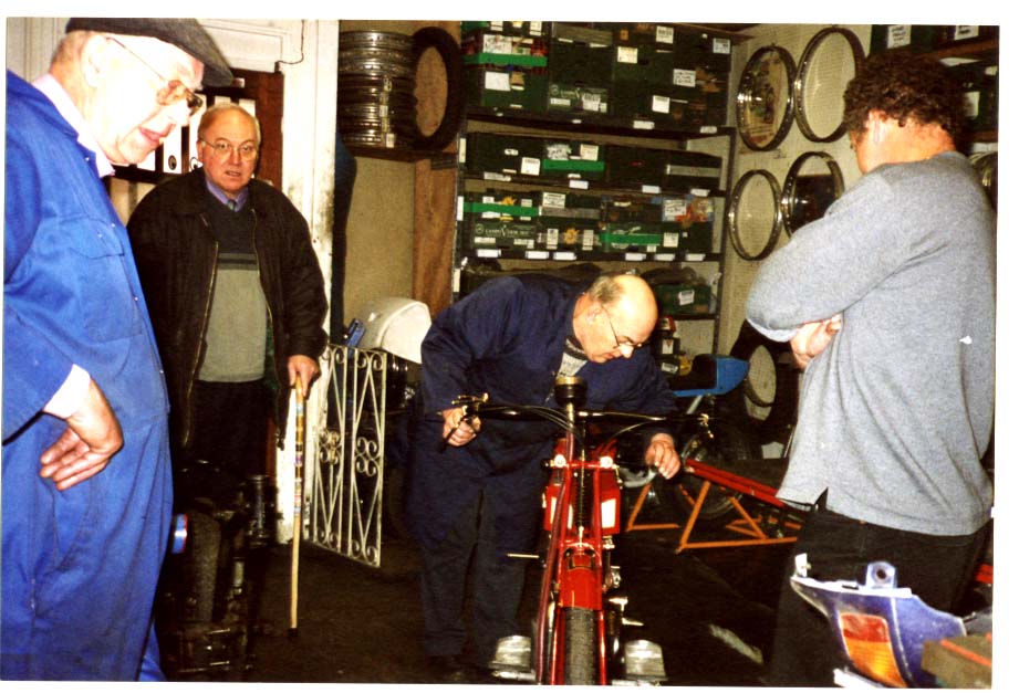 Photgraph of Derek Scale at Bob Lydiatt workshop on Manchester