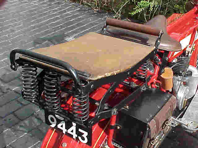 Photograph showing the Tan Sad pillion seat